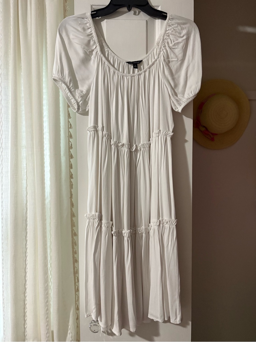 Flowy White The Limited Midi Dress - Women